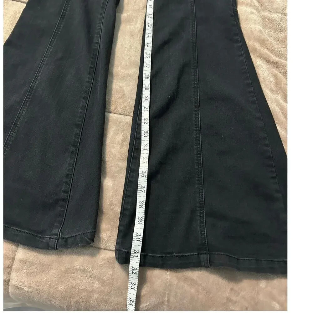 Cello Pull-on Bell-Bottom Jeans Size Large Black Denim Flare Stretch - Picture 5 of 6